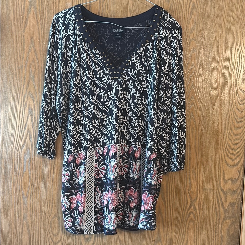Lucky Brand Black and White Asymmetrical Wrap Tunic Size 1X